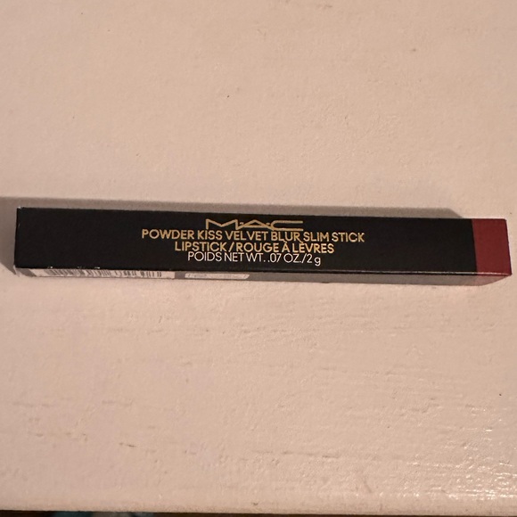 MAC Powder Kiss Velvet Blur Slim Stick NIB - Picture 6 of 6